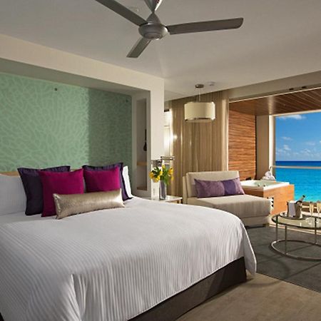 Breathless Riviera Cancun - Adults Only 푸에르토 모렐로스 외부 사진