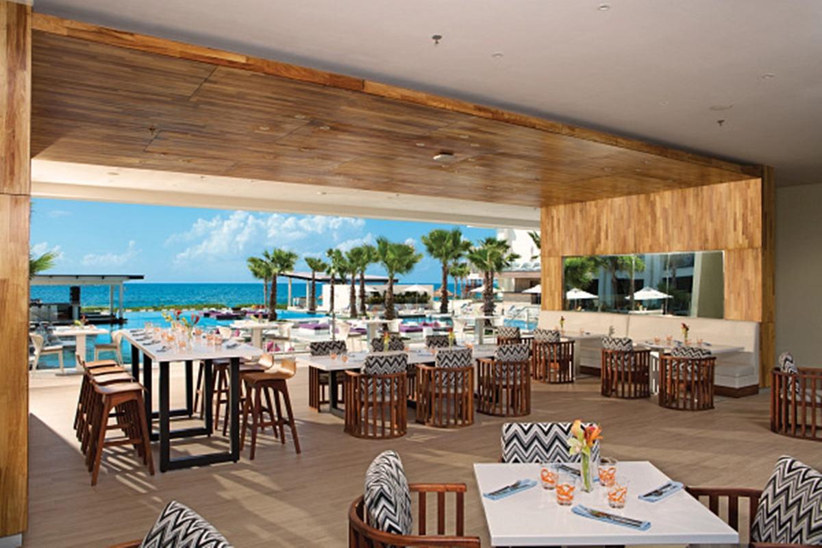 Breathless Riviera Cancun - Adults Only 푸에르토 모렐로스 외부 사진