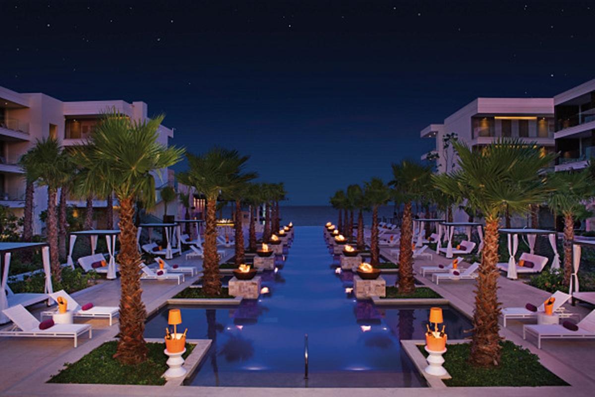 Breathless Riviera Cancun - Adults Only 푸에르토 모렐로스 외부 사진